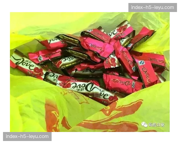 警方成功捣毁一假冒德甲球队官方商品的制售窝点